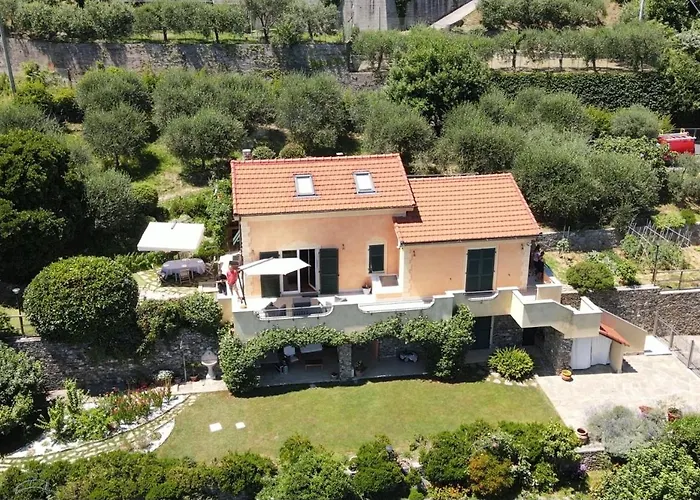 Claudia بيت للعطل